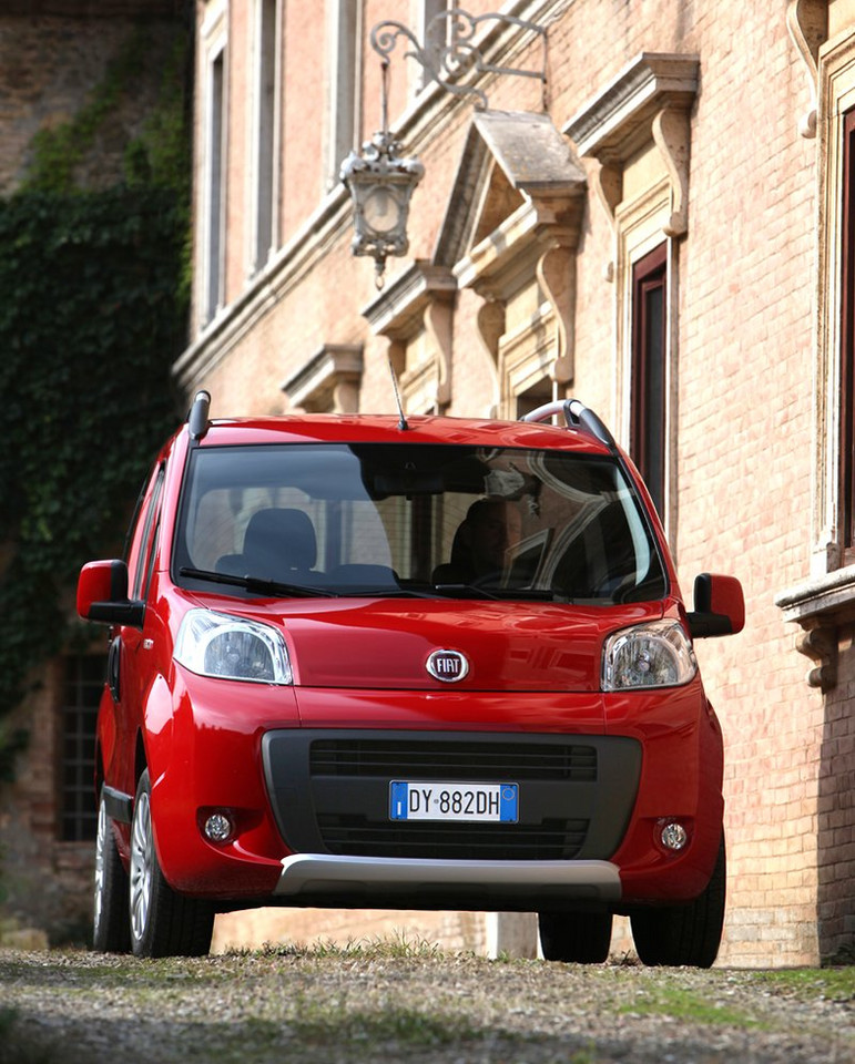 Fiat Qubo Trekking: już w sprzedaży