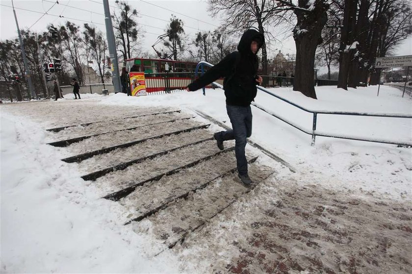 Odśnieżyli tylko sobie