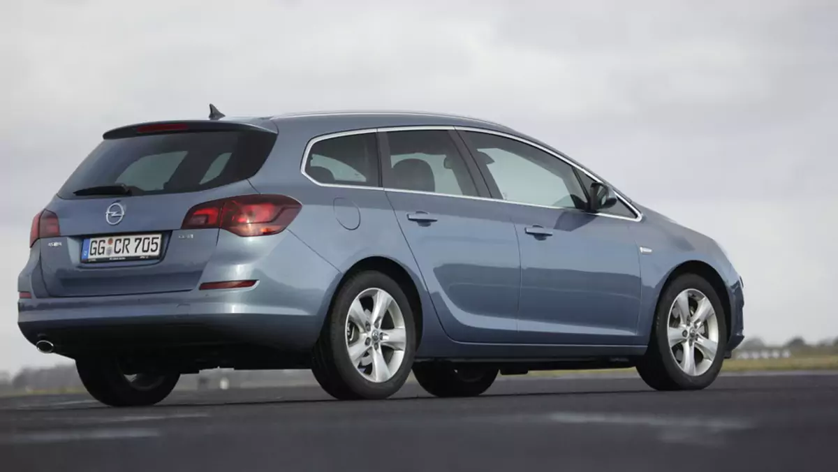 Opel Astra Sports Tourer 2.0 CDTI: Opel nieźle kombinuje!