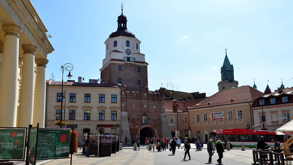 Multimedialny portal poświęcony historii Lublina przygotowuje Ośrodek Brama Grodzka-Teatr NN. Serwis ma zostać uruchomiony w październiku, będzie służyć głównie edukacji młodzieży i powstaje w związku z jubileuszem 700-lecia miasta przypadającym w 2017 r.