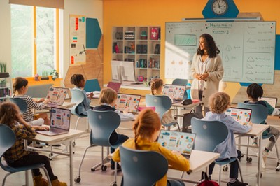 Zmiany w szkolnictwie: MEN wprowadza nową ocenę do szkół. Zmiany zaczną obowiązywać od kwietnia 2026