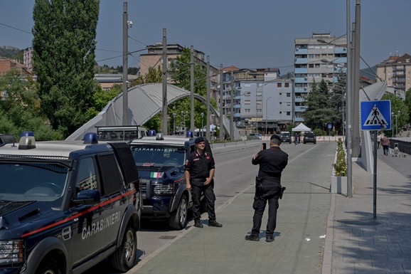 300.000 EVRA ZBOG RAKA POSLE MISIJE NA KOSOVU Italijanski sud odlučio: Bolest oficira povezana sa osiromašenim uranijumom!