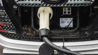 Waszyngton stawia na elektromobilność, by gonić Europę