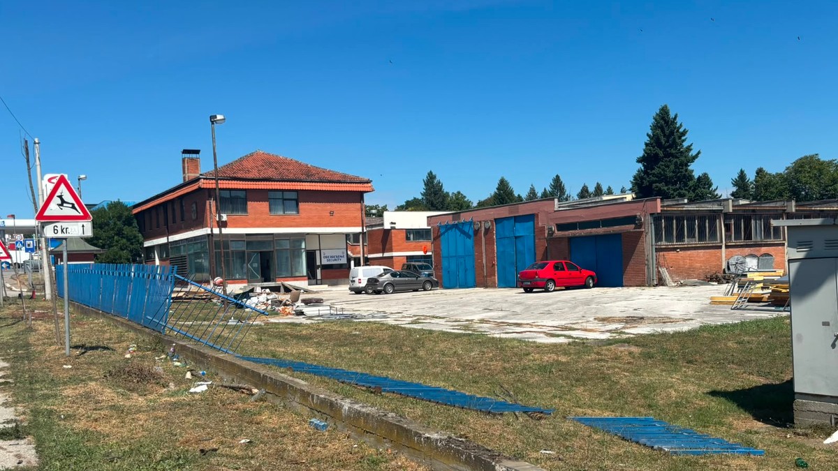 Saobraćajna nesreća kod Mladenovca
