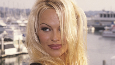 Pamela Anderson kończy 55 lat. Tak zmieniała się gwiazda "Słonecznego Patrolu"