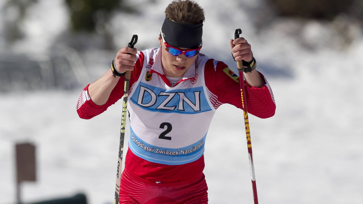 Maciej Staręga zajął trzecie w swoim biegu ćwierćfinałowym i nie awansował do półfinału sprintu techniką dowolną trzeciej konkurencji Tour de Ski 2013/2014 w biegach narciarskich w Lenzerheide.
