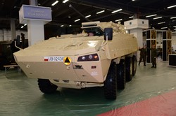 Polska armia pręży muskuły w Kielcach. Zobacz zdjęcia wojskowego sprzętu