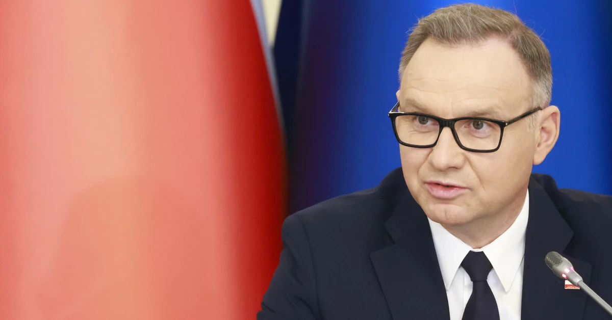 В последний день своего президентства Анджей Дуда блокирует закон о психологической помощи лицам старше 13 лет без согласия опекуна. «Речь идет о безопасности детей»