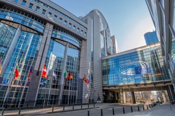 parlament europejski alarmuje. rosja i chiny podgrzewają napięcia w ar