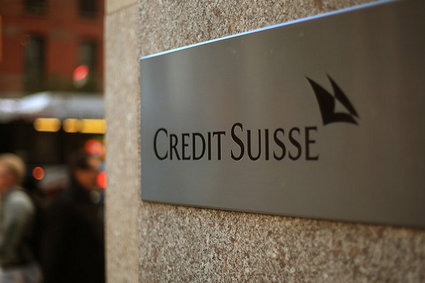 Credit Suisse w rok stracił 2,4 mld dolarów, teraz zwolni 5,5 tys. osób