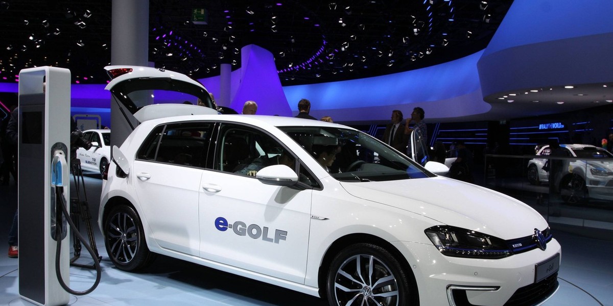 Samochód e-Golf wyprodukowany przez Volkswagena