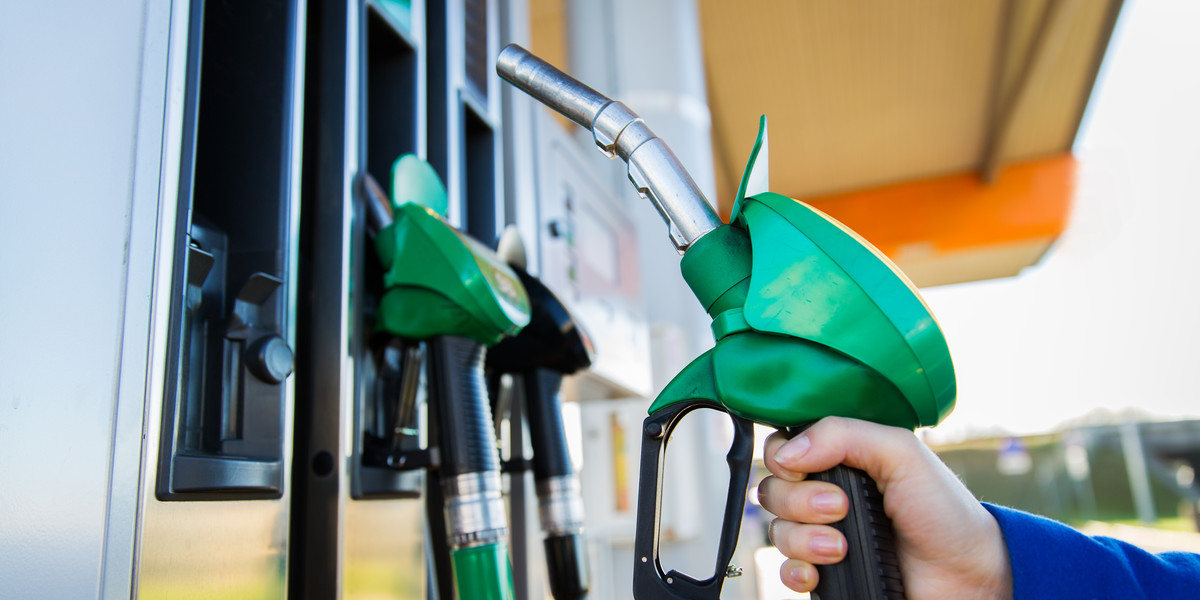 Cena benzyny na rynku hurtowym spadła do najniższych poziomów od końcówki stycznia tego roku. 