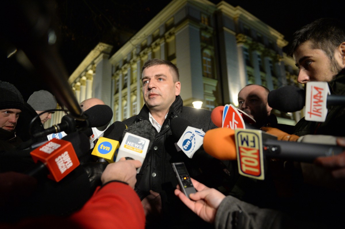 Zdezorientowani i rozgoryczeni pacjenci. Gabinety ciągle zamknięte