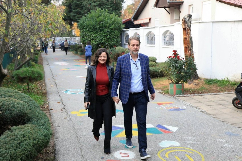 Gradonačelnik Kragujevca na glasanju sa suprugom