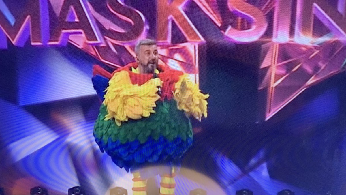 Krzysztof Skórzyński został kogutem na scenie Mask Singer