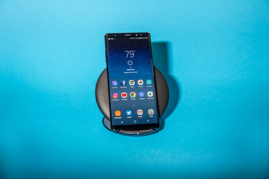 The Note 8 has wireless charging.