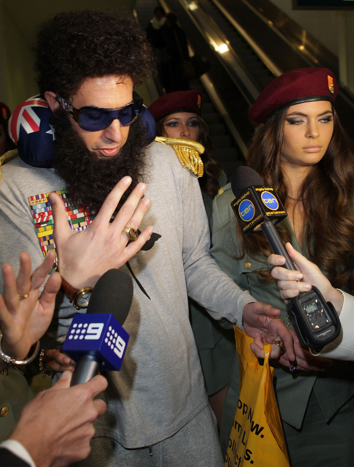 Sacha Baron Cohen jako "Dyktator" w Sydney