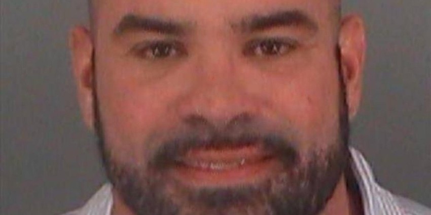 Kao da je malo preterao u besu: Brus Alen Senti II