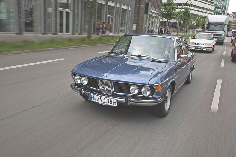 BMW 3.0 Si - apalanie testowe 12,7 l/100 km
