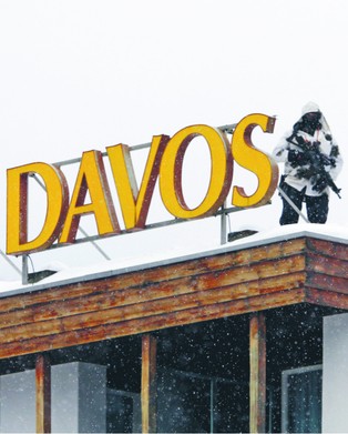 Davos: tutaj targów dobija się w kuluarach