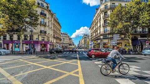 Badanie: Paryżanie porzucili samochody na rzecz rowerów - iFrancja