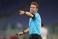 Arbiter Felix Brych kończy z międzynarodowym sędziowaniem