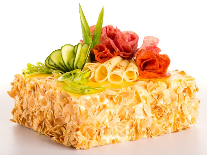Svečana slana torta
