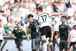 Legia wystawiła nerwy kibiców na próbę. Ziółkowski bohaterem ostatniej akcji