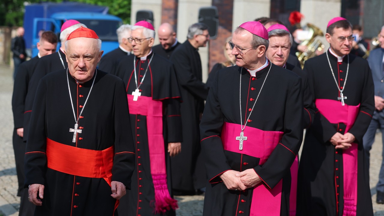 Kulisy walki o władzę w Episkopacie. 