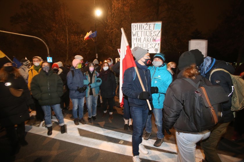 Protest pod Kancelarią Premiera. Chodzi o veto klimatyczne