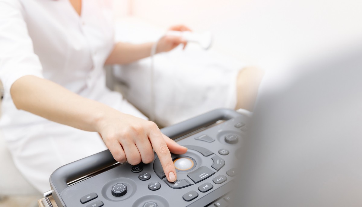 Zwolnienie od pracy na badania specjalistyczne. Co musi wiedzieć pracodawca i pracownik niepełnosprawny?