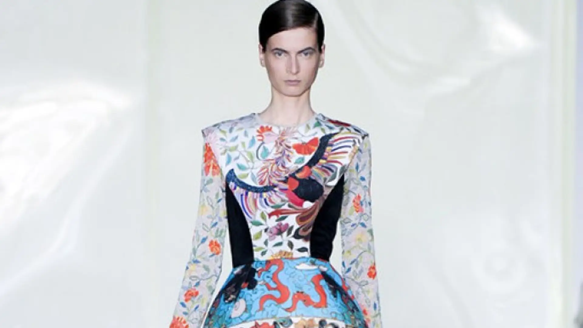 Tydzień Mody w Londynie: jesień-zima 2011/2012 Mary Katrantzou