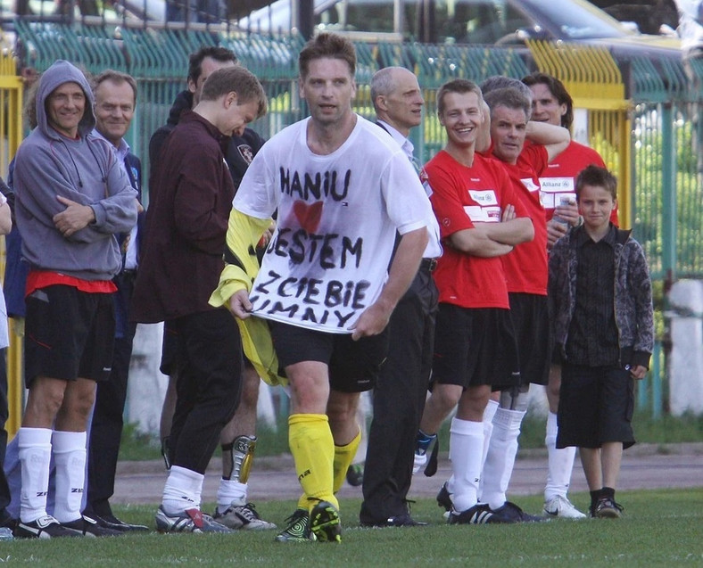 Tomasz Lis podczas meczu charytatywnego w 2009 r. 