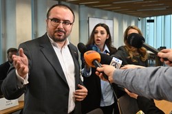 Gorąco na komisji ds. wyborów kopertowych. Polityk PiS odwołany