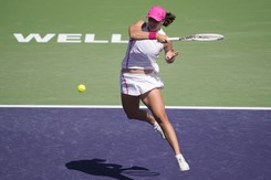 Świątek zrewanżowała się Noskovej. W drugim secie zmiotła ją z kortu [WIDEO]