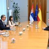  Aleksandar Vučić primio je u oproštajnu posetu ambasadora Kraljevine Španije Huana Hosea Sansa Aparisija