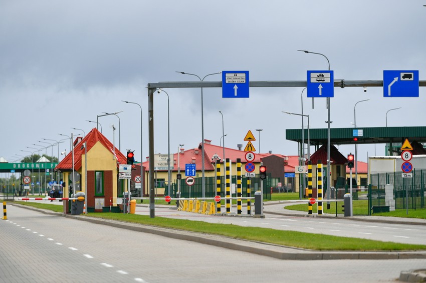 U Poljskoj stupila na snagu zabrana ulaska ruskim državljanima koji dolaze vazdušnim ili morskim putem (foto: granični prelaz Gžehotki-Mamonovo)
