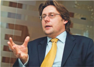 Trzeba ucywilizować spory zbiorowe tak, aby związki zawodowe nie zachowywały się jak rewolwerowiec