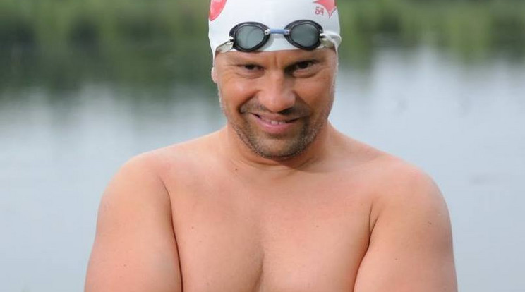 Régóta szerelmese a tónak a hosszútávúszó-bajnok Mányoki Attila /Fotó: Facebook