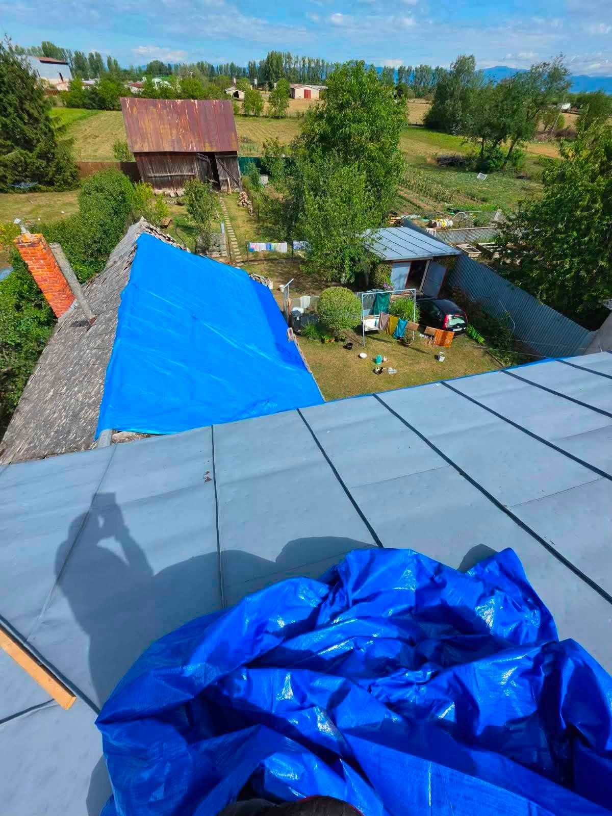 Po krupobití na Zemplíne vyhlásili mimoriadnu situáciu v šiestich obciach. 