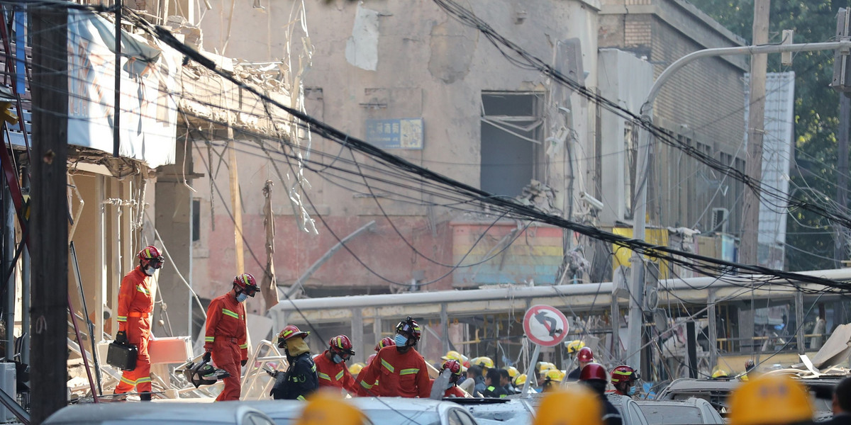 Eksplozja zniszczyła nie tylko restaurację, ale i okoliczne budynki. 