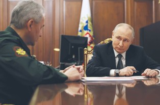 Dwa zdania Trumpa wstrząsnęły Rosjanami. Zrzedła im mina i już grożą wojną światową