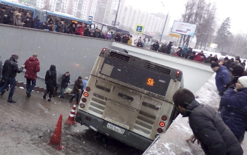 Autobus wjechał w tłum. 4 osoby nie żyją