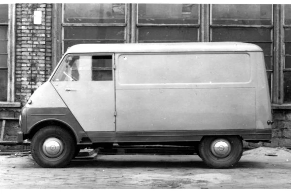 Zapomniana konstrukcja - furgon z FSO rok 1957