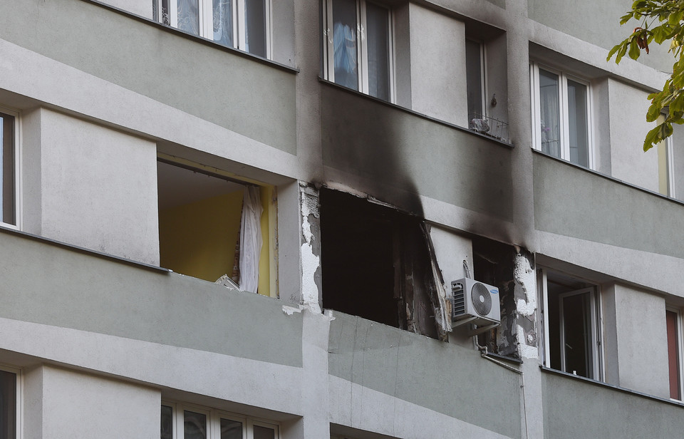 Warszawa: Pożar wieżowca w centrum. Ewakuowano 65 osób 