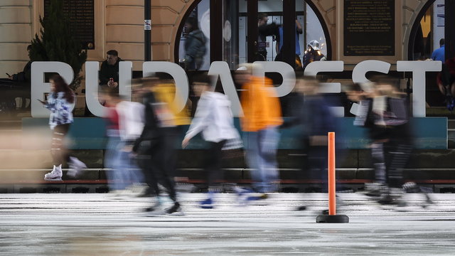 Budapesti korcsolyapályák: Mutatjuk, hol és mennyiért lehet csúszkálni