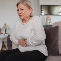 A vastagbélrák gyakori tünetét sokan figyelmen kívül hagyják - ha ezt tapasztalja, irány az orvos!