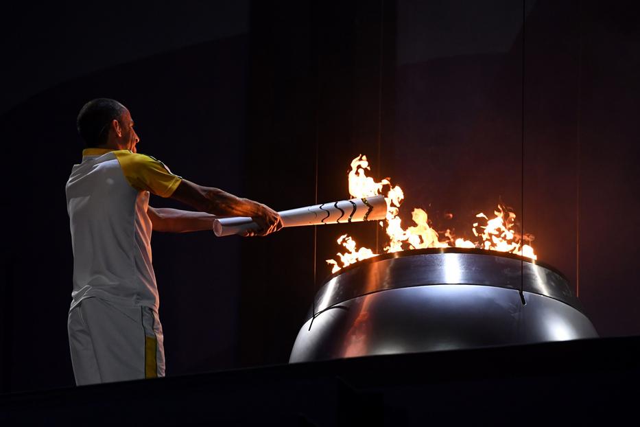 Nem Pelé és nem is Kuerten gyújtotta meg a lángot. Hanem...? /Fotó: AFP