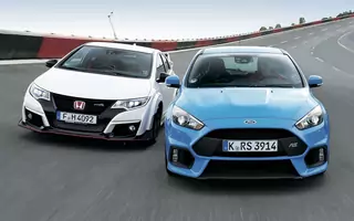 Honda Civic Type R kontra Ford Focus RS - który hot-hatch jest lepszy na torze?