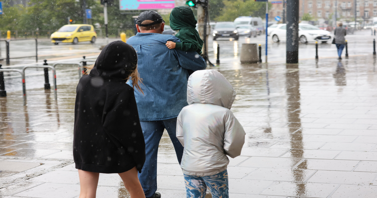 IMGW ostrzega: burze i grad w 5 województwach do soboty